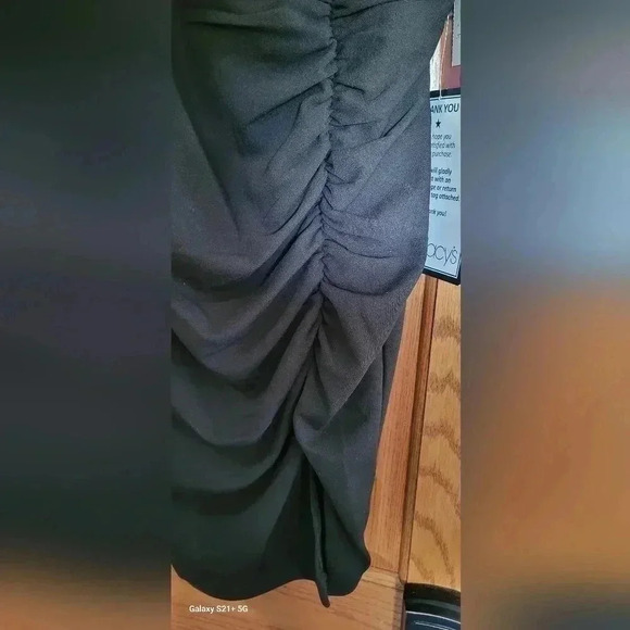 Emerald Sundae Dress Size Large (Juniors), Black Ruched VNeck Bodycon Mini - Picture 4 of 5